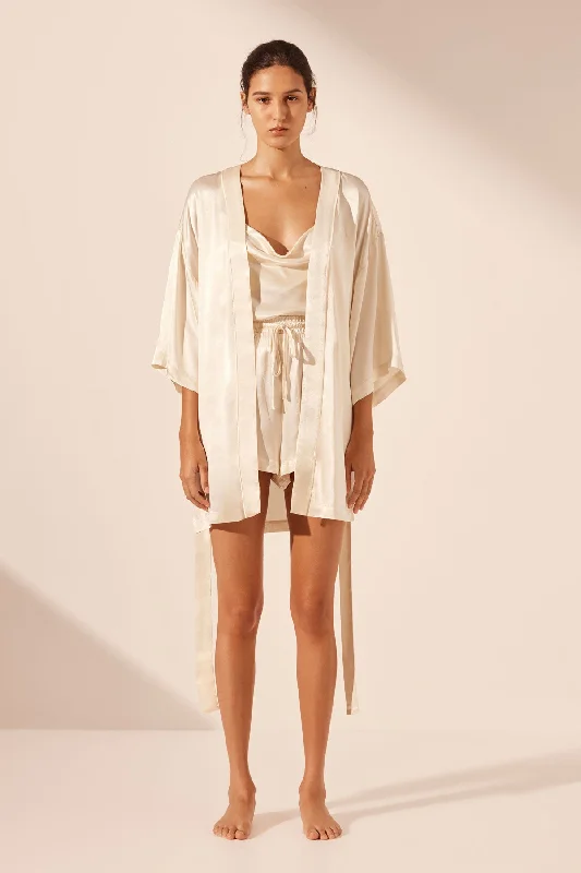 women's pajamas with lace trimLA LUNE LOUNGE ROBE - CREAM