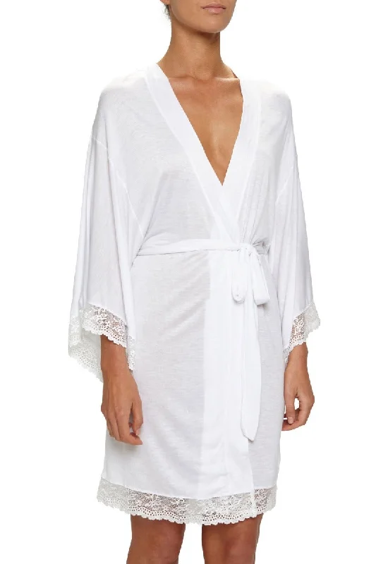 women's pajamas designed for those who believe in sweet dreams and cozy nights.COLETTE MADEMOISELLE KIMONO ROBE