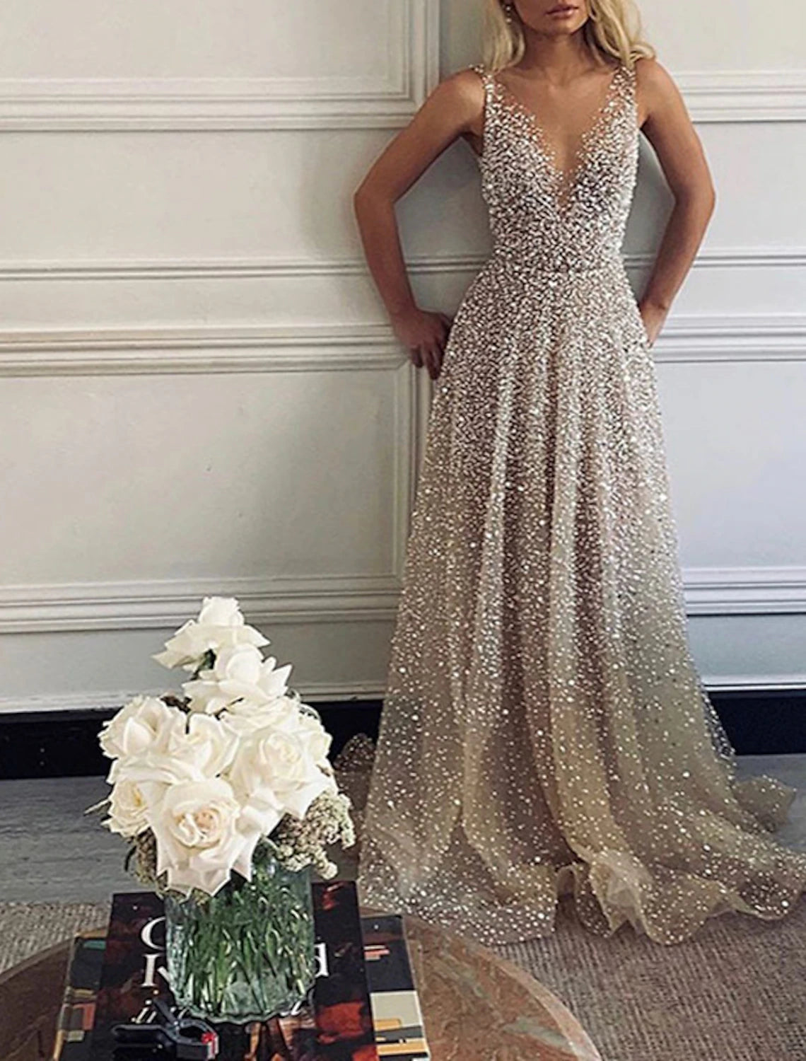 Women's Turtleneck DressesA-Line Prom Dresses Glittering Dress Party Wear Wedding Party Sweep / Brush Train Sleeveless V Neck Tulle with Sequin