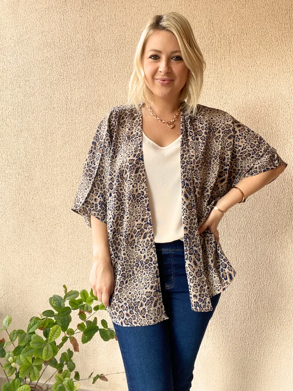 women's pajamas with a blend of comfort, style, and functionalityBrown and navy leopard print kimono - Short length only