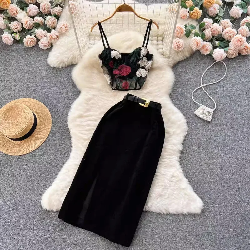 Women's Seamless Skirtselegant women's mesh lace strap tube top + corduroy skirt two-piece set     S4545