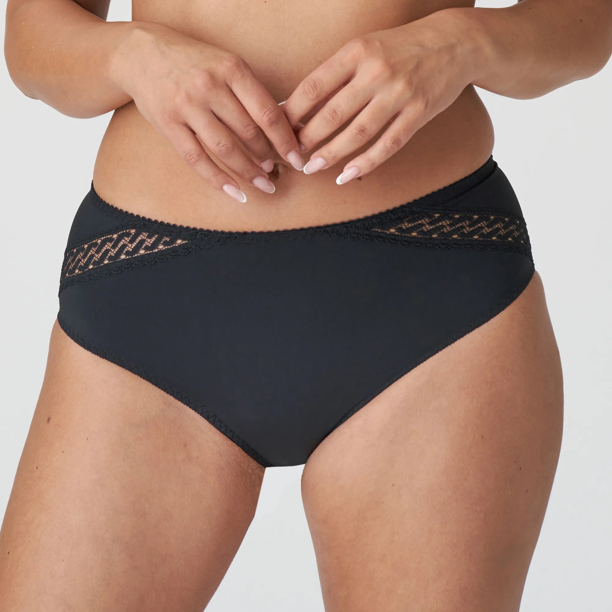 plus-size lace panties with tummy controlPrimaDonna Montara Full Brief