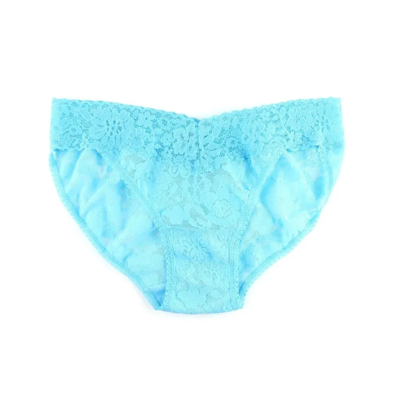 plus-size high-waisted panties with a floral lace trimHanky Panky Daily Lace V-Kini *SALE*